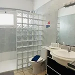 Nepal Nyaraló